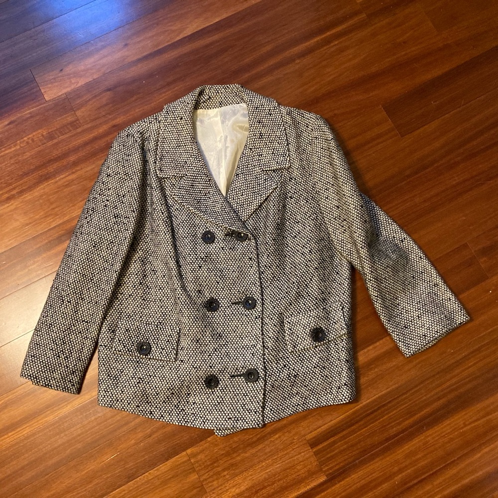 Houndstooth Jacket and Skirt Suit Set